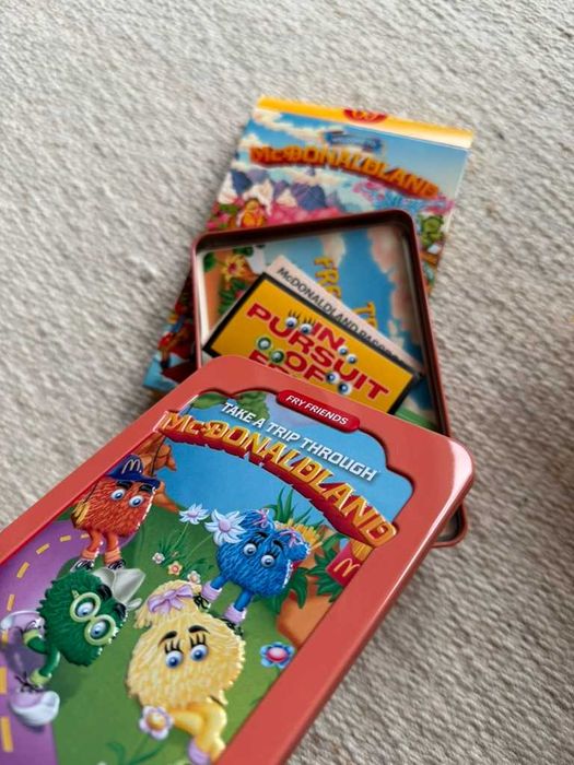 Macdonalds "Macdonaldland" - happy meal dla doroslych z Australii