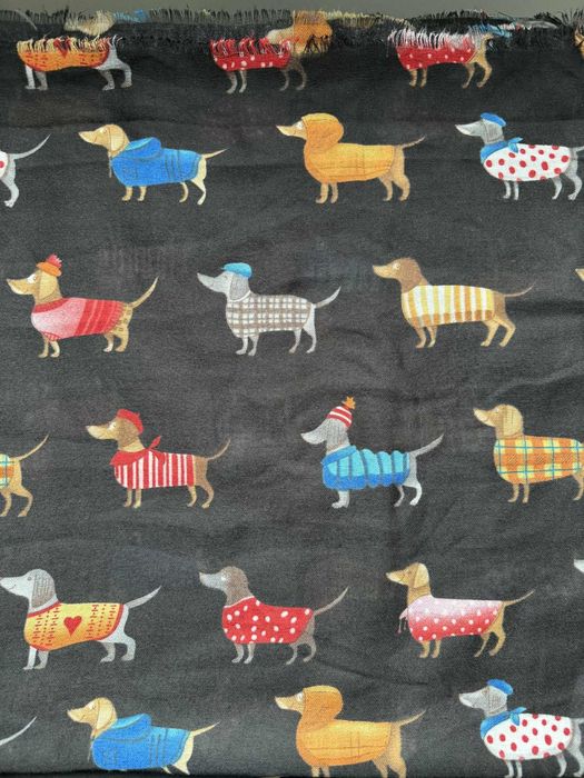 Duży szal w jamniki