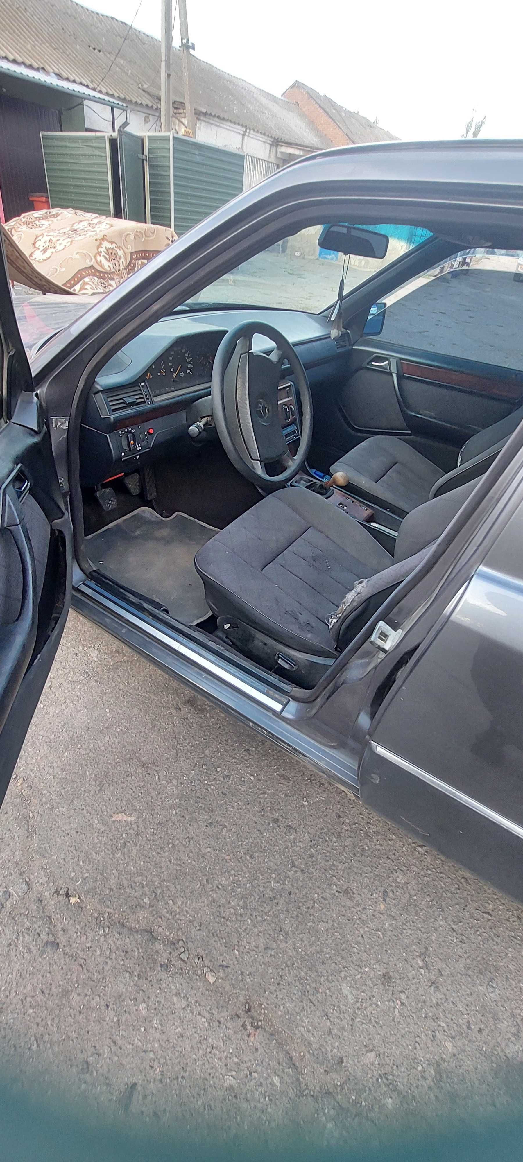 Срочно!!! Mersedes W124 e220 ТОРГ!