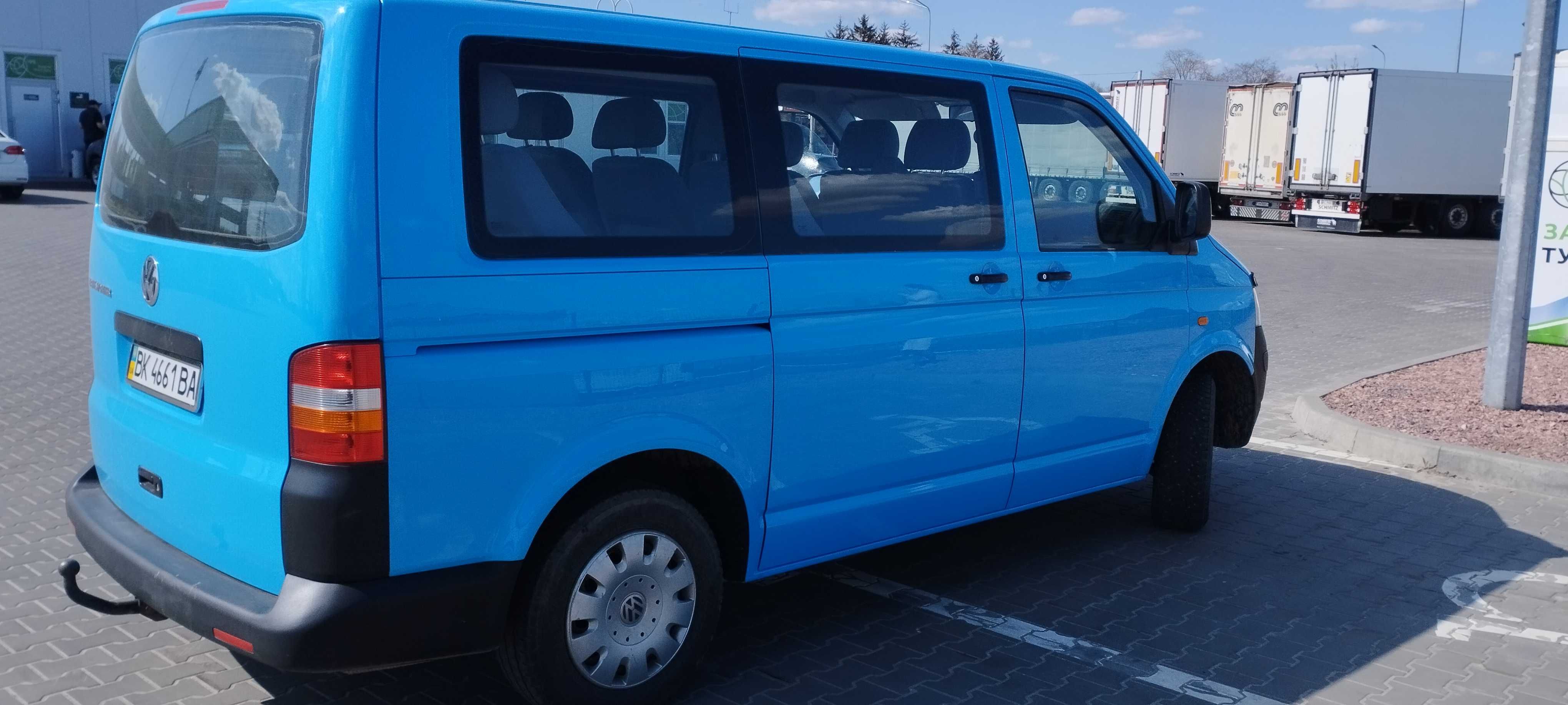 Продам автомобіль Volkswagen T5 пасажир.+380666200161