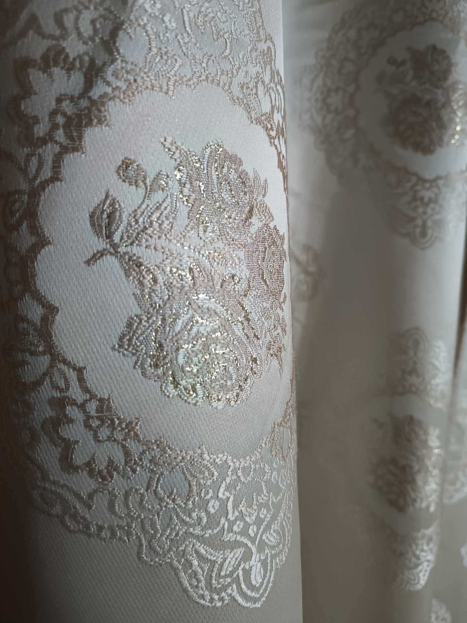zasłony z metra ORNAMENT+KWIATY,szer 280 cm tkane,grube KREM/BEŻ/ZŁOTO