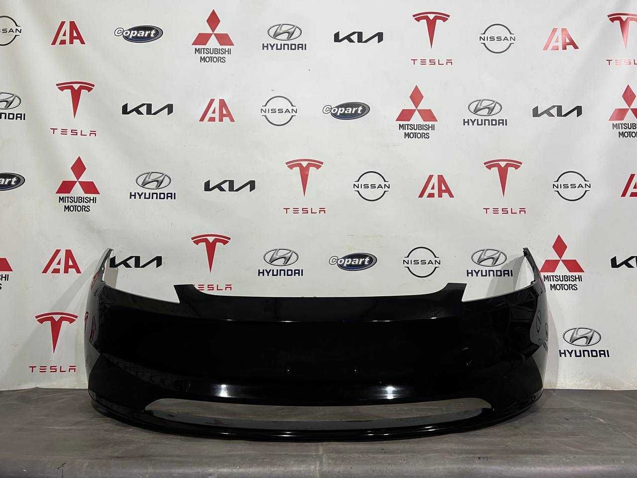 Бампер передній Tesla Model 3 2024 Highland 1781565-12-B