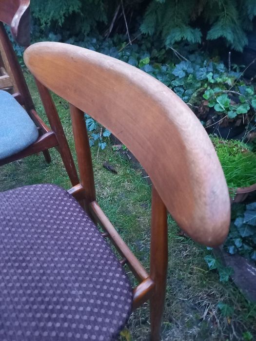 Rezerwacja Krzesła Hałas A 5908 krzesło prl