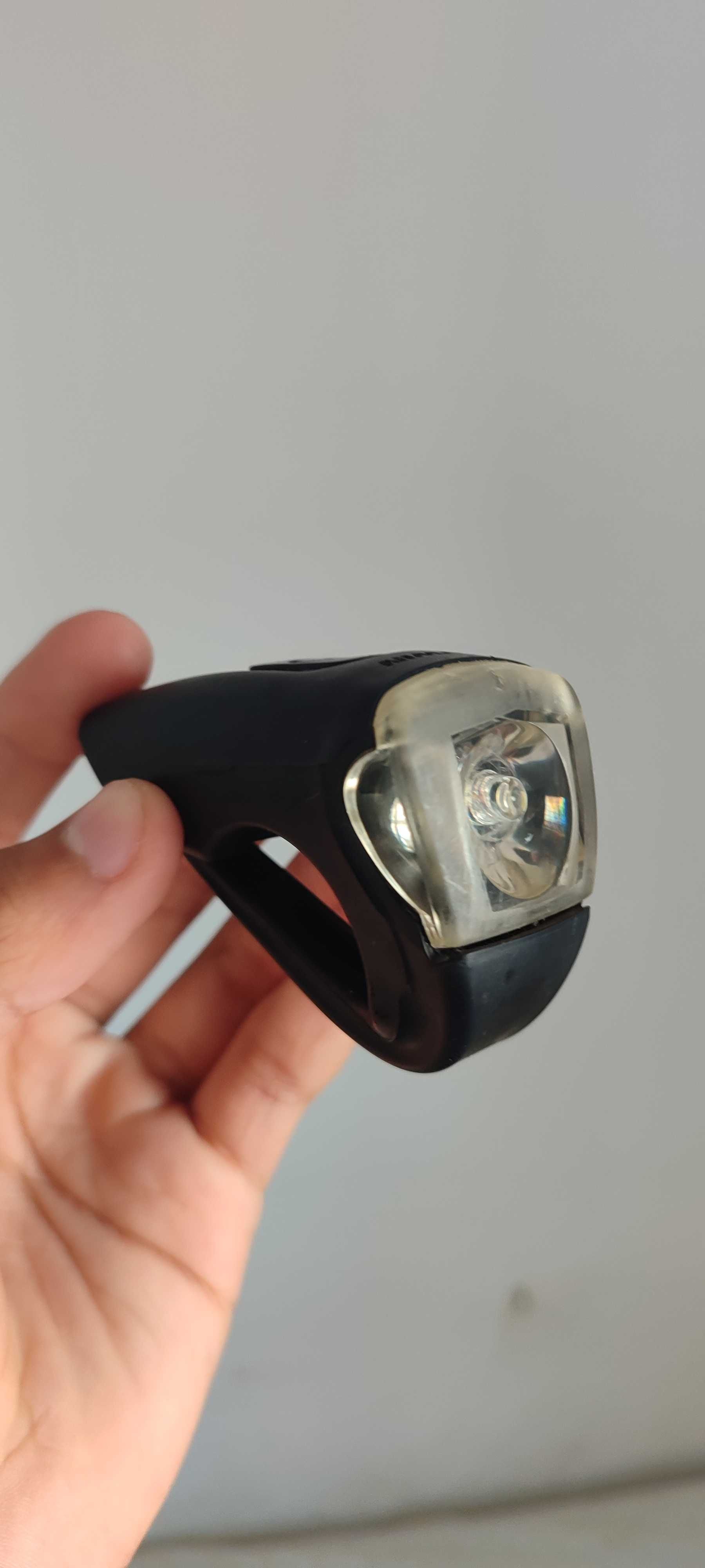 Faróis de bicicleta LED USB-C (Frontal + Traseiro) – 15 €