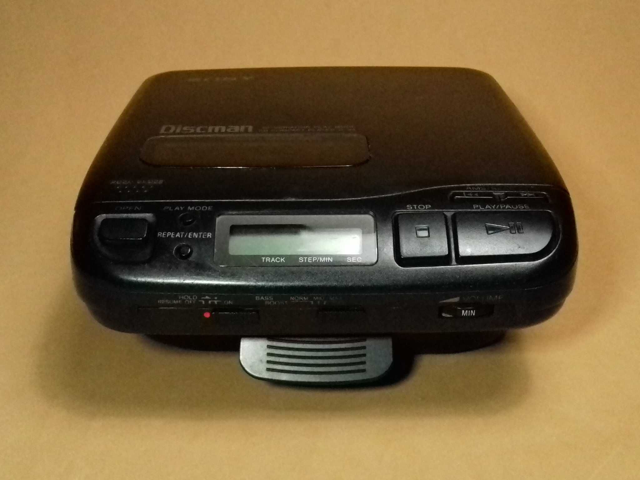 SONY Discman, CD Compact Player D-34 + CPM-M300