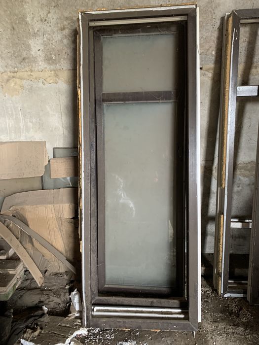 Продам металопластикові вікна та двері