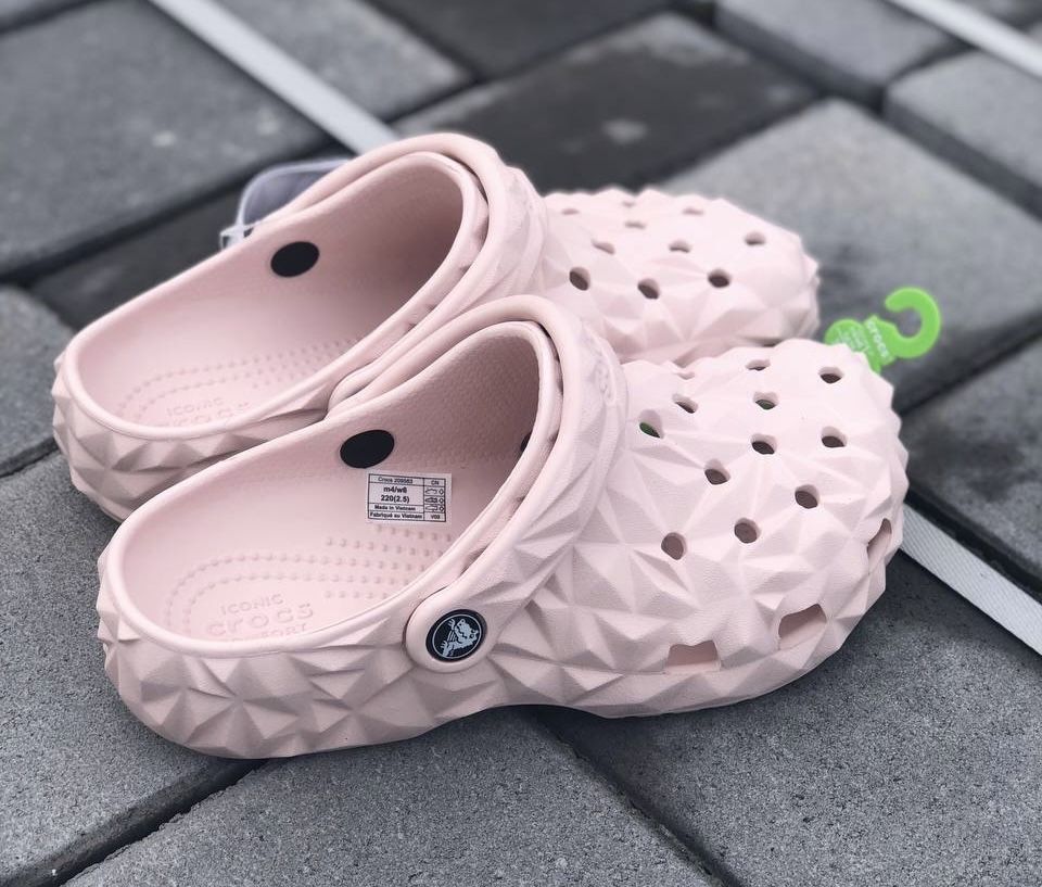 Супер новинка крокси геометрия crocs geometric classic