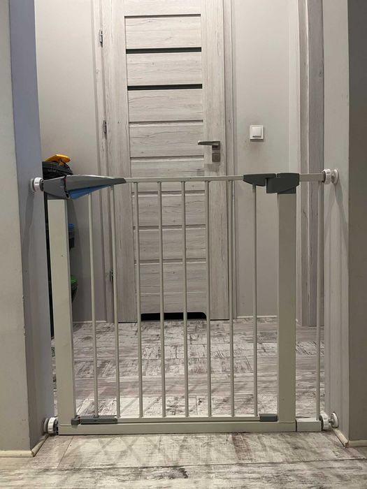 DWIE barierki zabezpieczająca  bramka dla dzieci