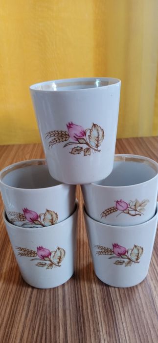 Продам чайники, чашки