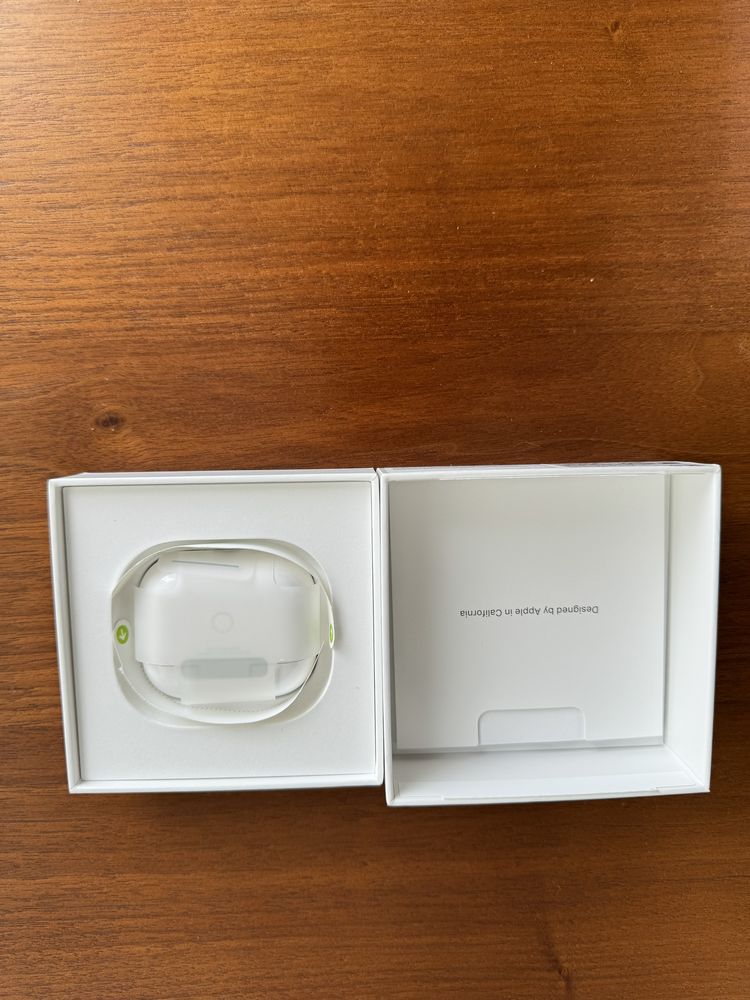 Słuchawki Apple Airpods 3 generacji stan bardzo dobry