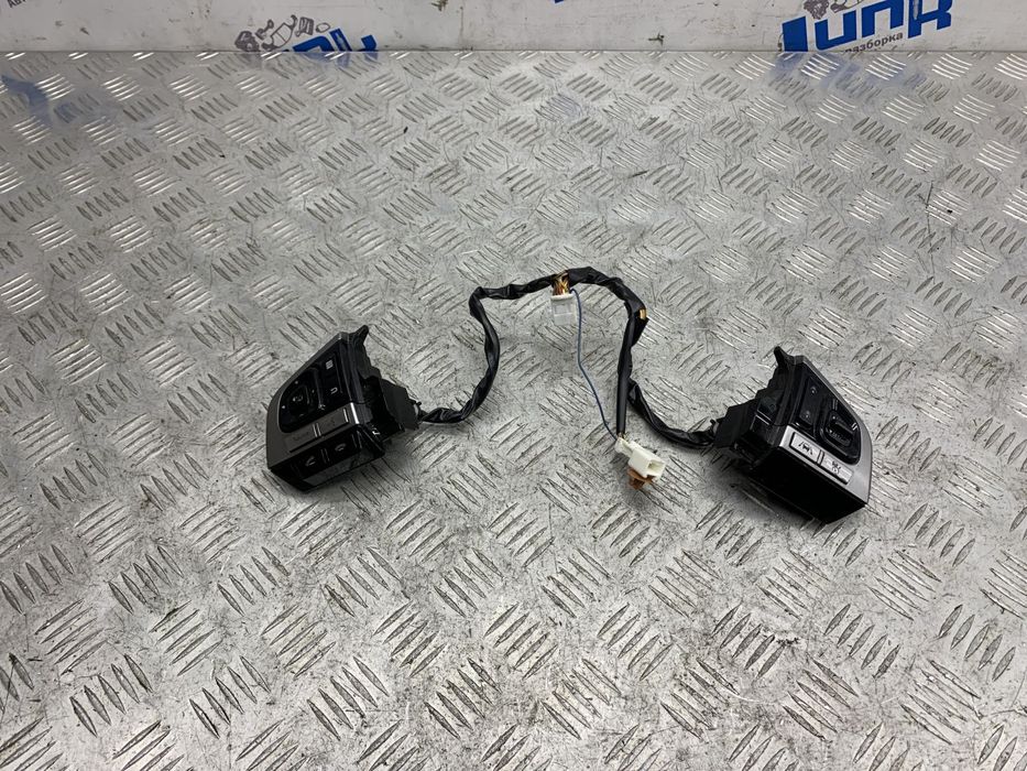 Блок кнопок руля 83154AL050 для Subaru Outback 5 BS 2015-2024
