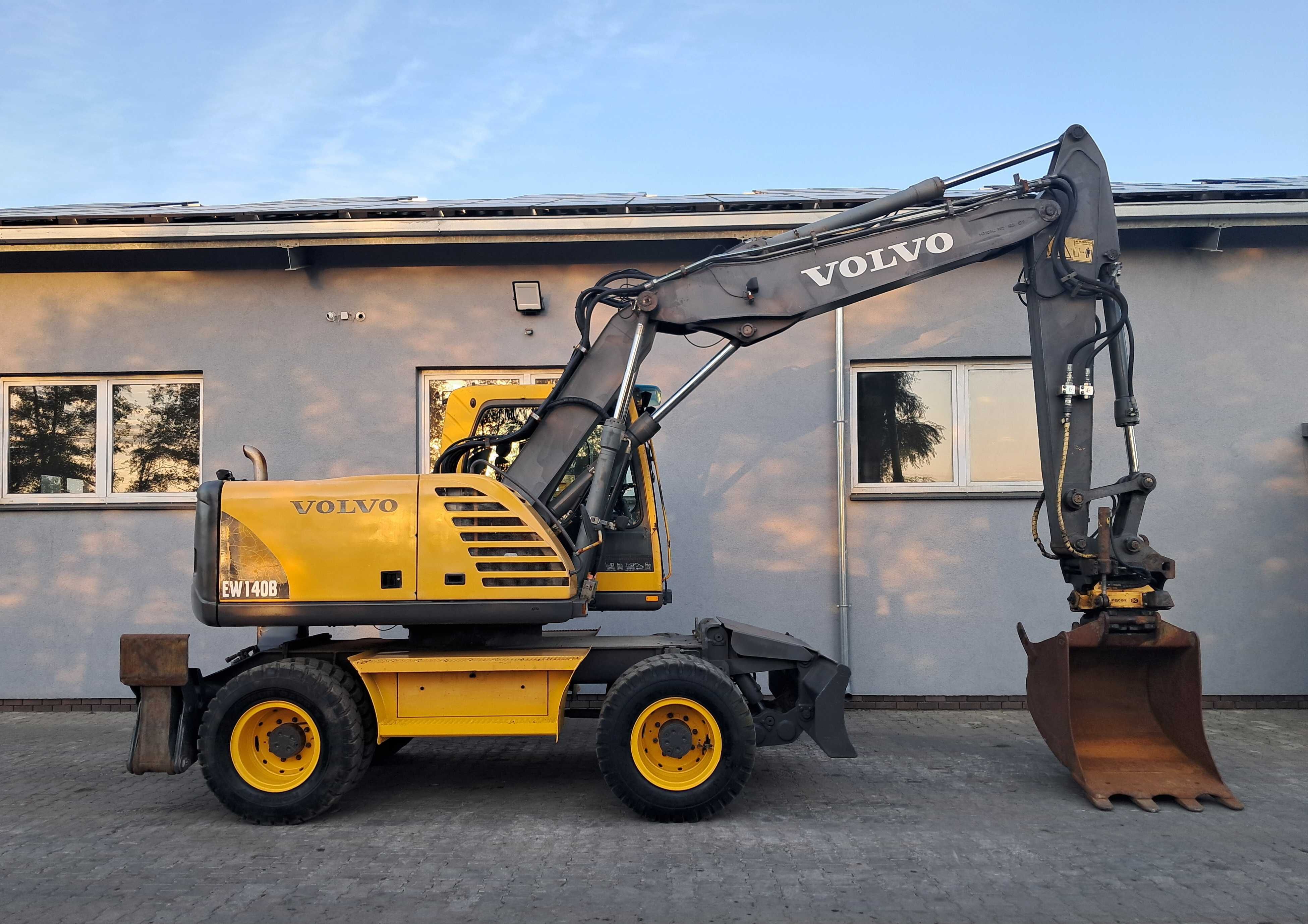 VOLVO EW 140 B 7261H Oryginał ROTOTILT ENGCON Podpory + Pług GPS 3D