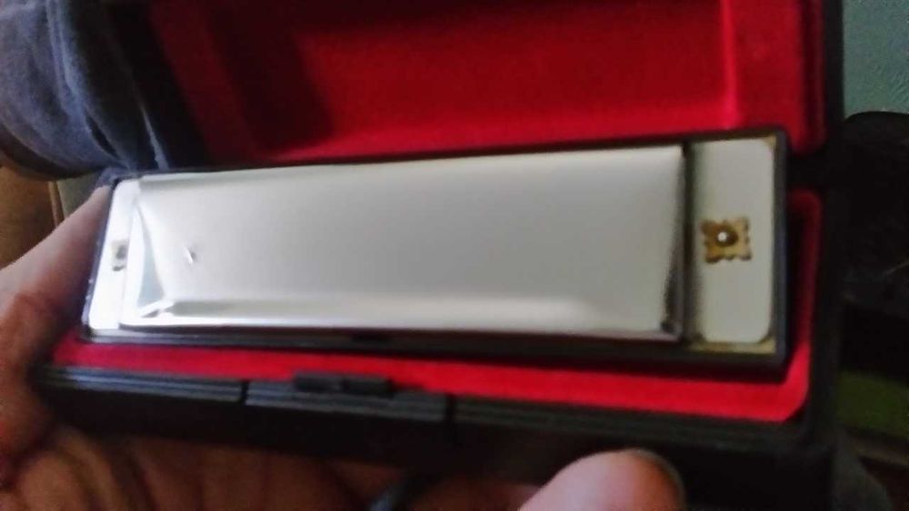 2 Harmonicas novas em caixa para venda ou troca pela melhor proposta