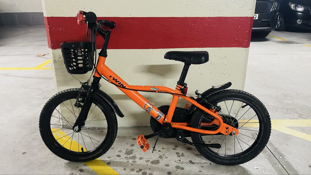 Bicicleta BTWIN Infantil aro 16