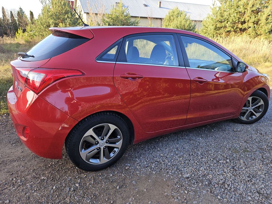 Hyundai i30 2015r  1.6 benzyna