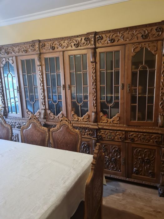 Mesa e instante antiguidade