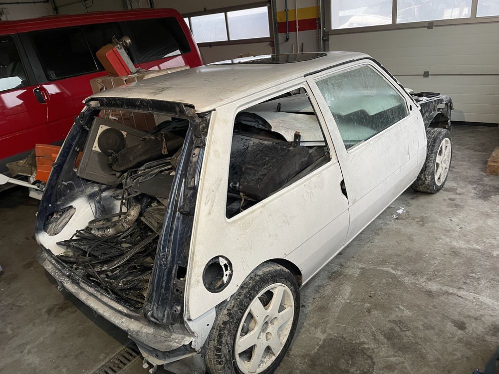 Renault 5 GT turbo 205 GTI R5