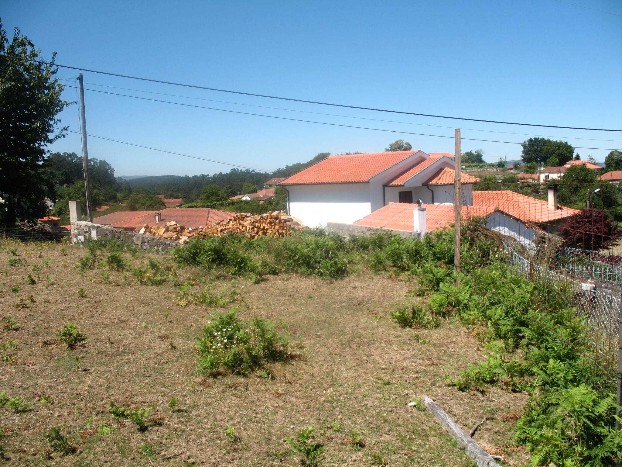 Excecional terreno para lotear e construção