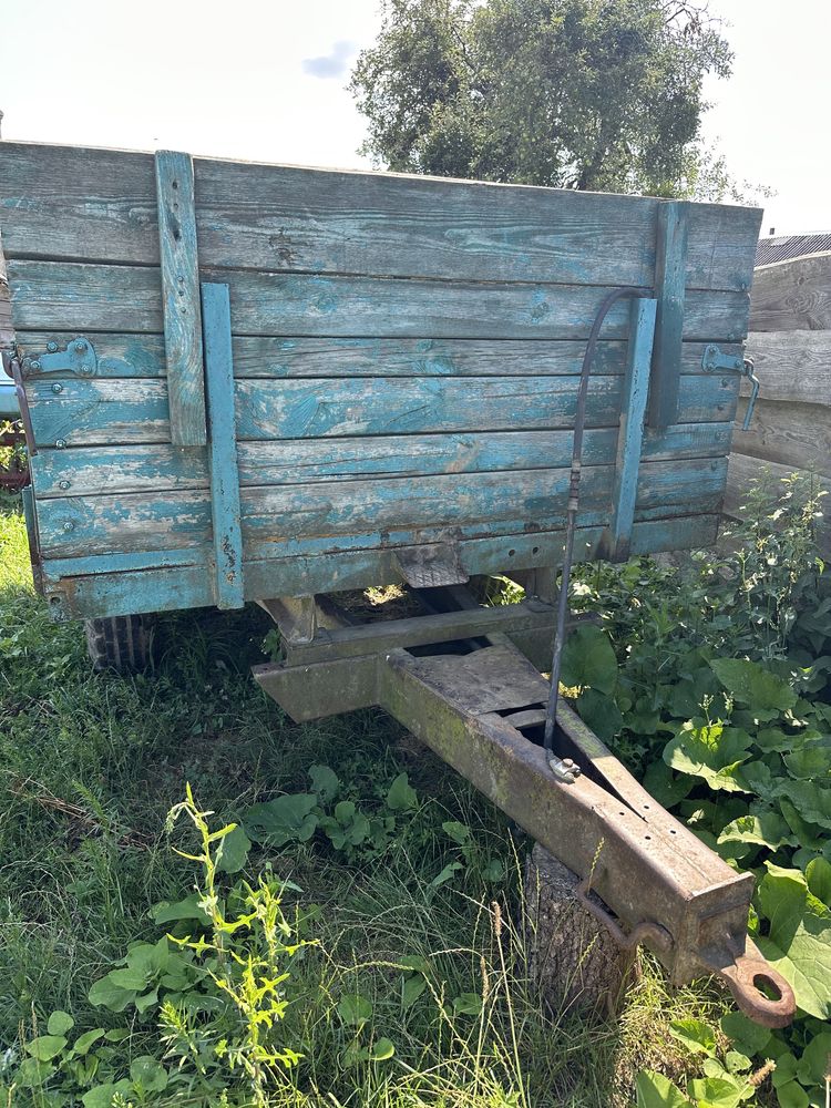 Причіп тракторний