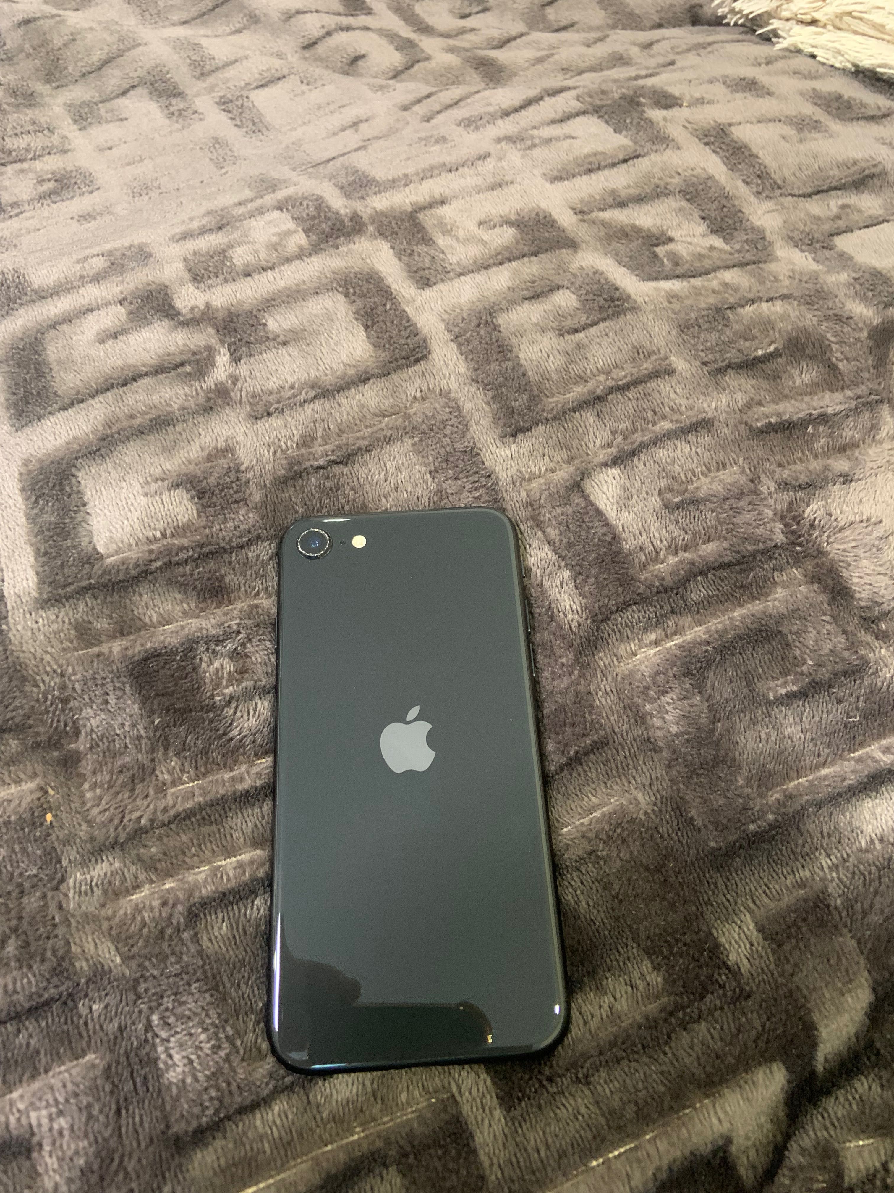 iPhone SE 2020 r-sim