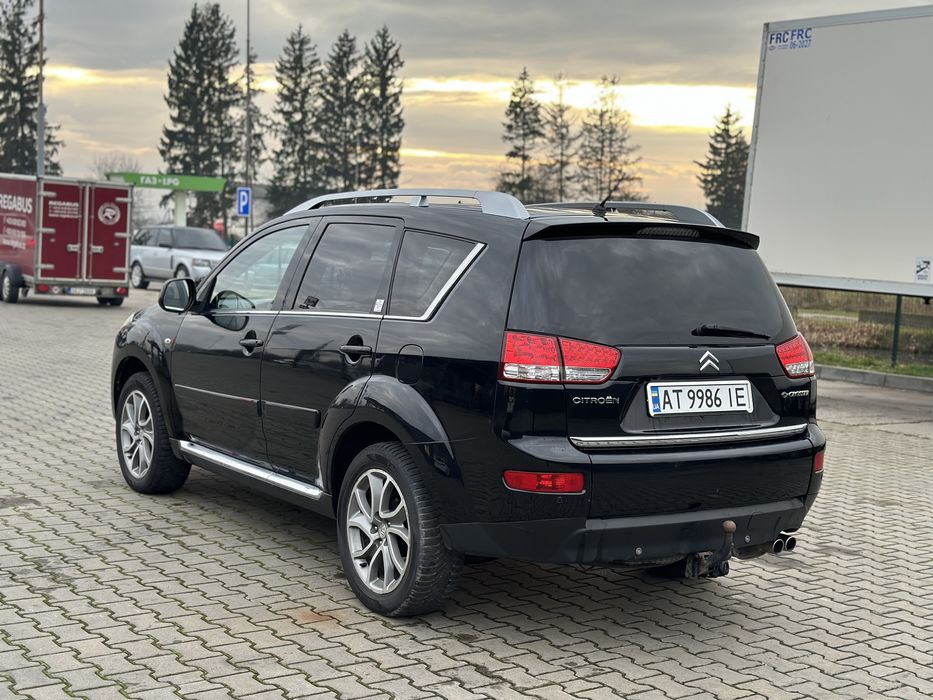 CITROEN  C-CROSSER. Автомат. 7-мість