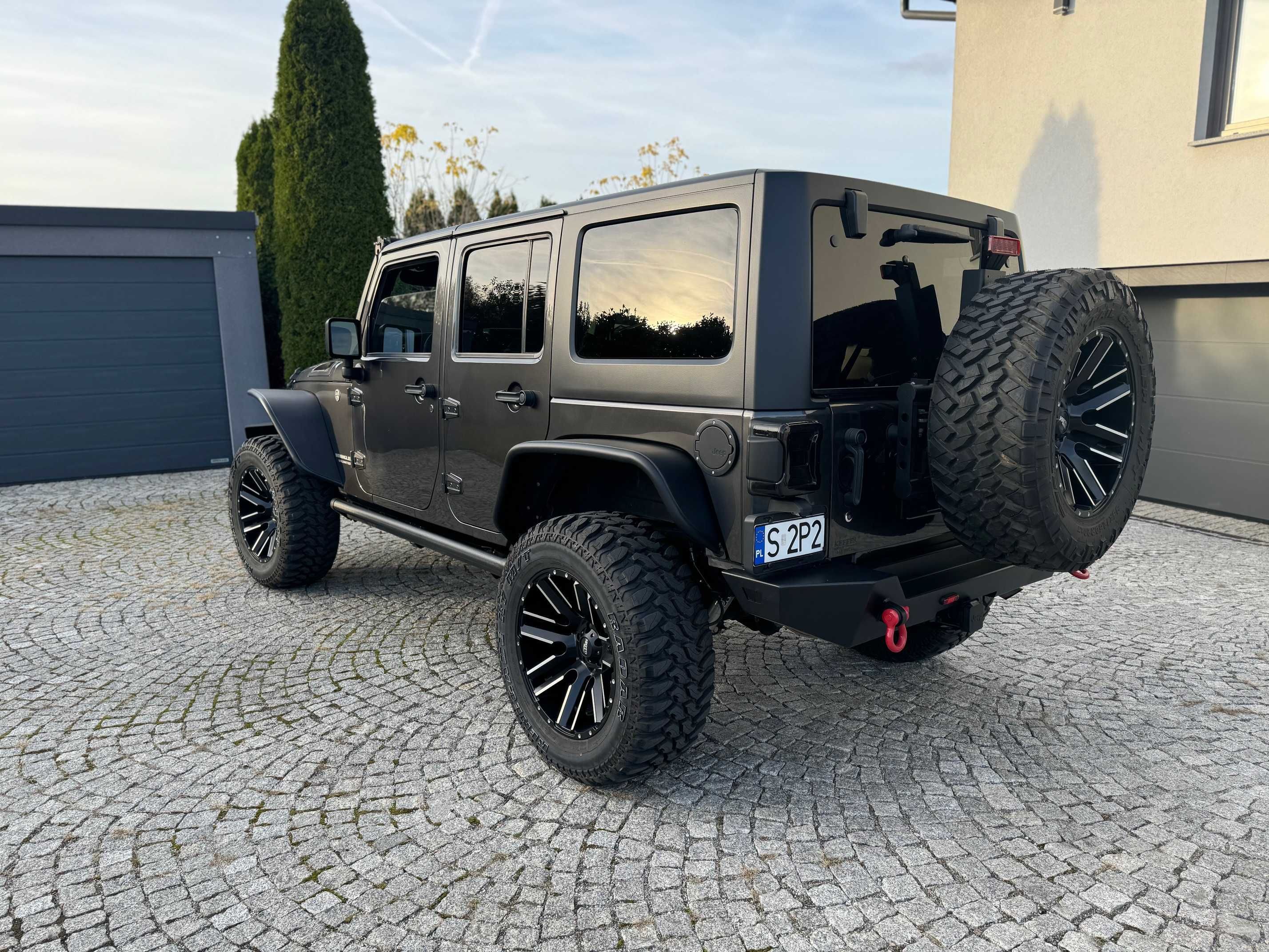 Jeep Wrangler Unlimited Rubicon 3,6 JK - Doinwestowany, super stan!!