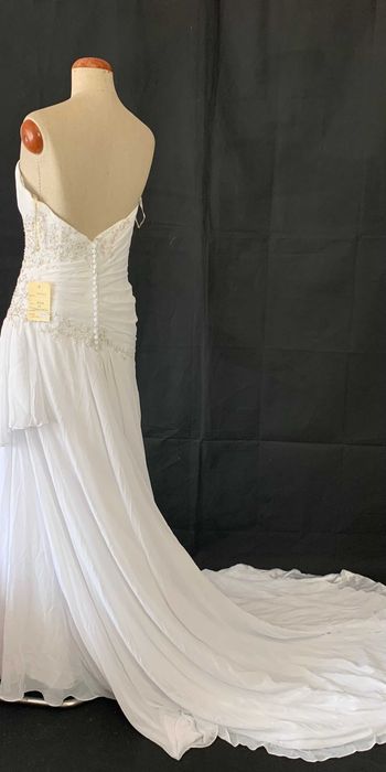 Nowa biała suknia ślubna Maggie Sottero 40 L na ślub w plenerze plaży