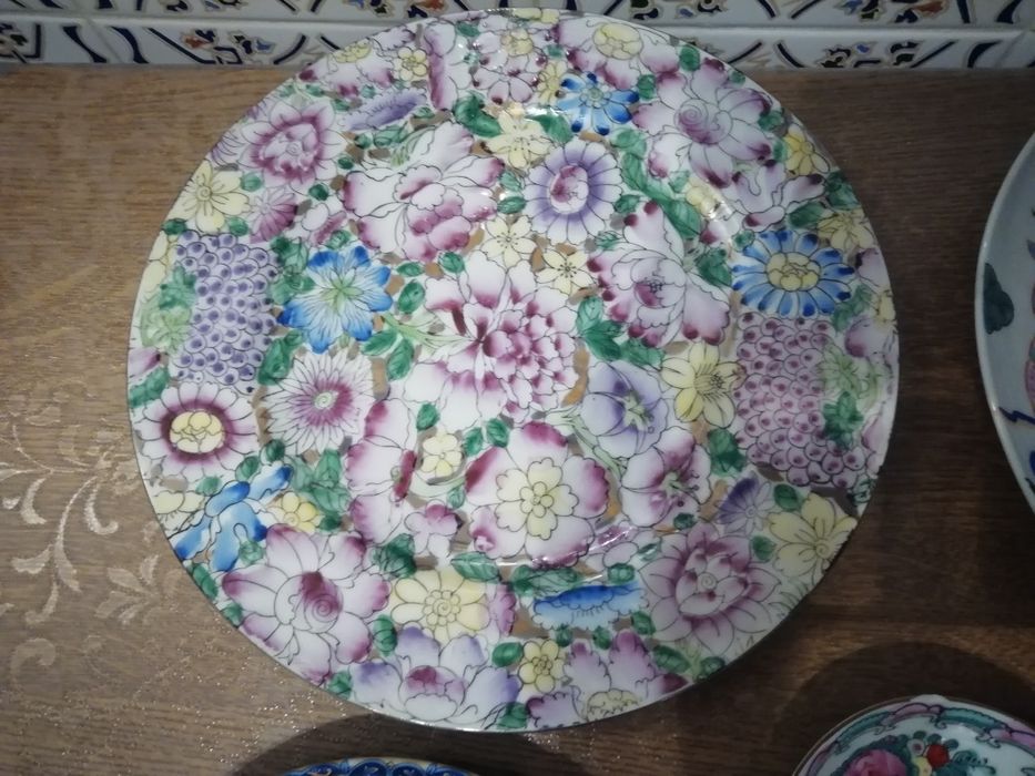 Pratos e Tijelas Colecção Porcelana de Macau