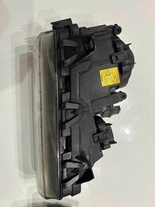 Bmw e36 Lampy przednie bez soczewki