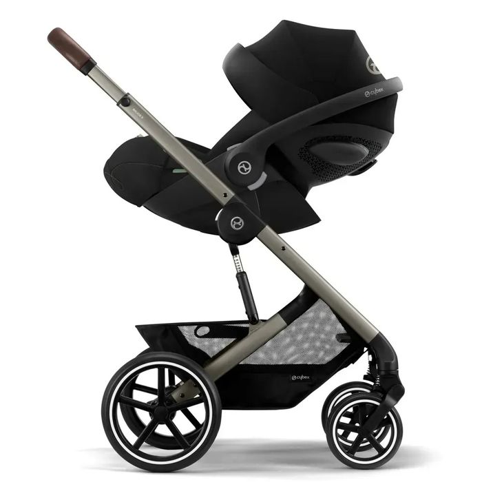 Автокрісло Cybex cloud g black чорне