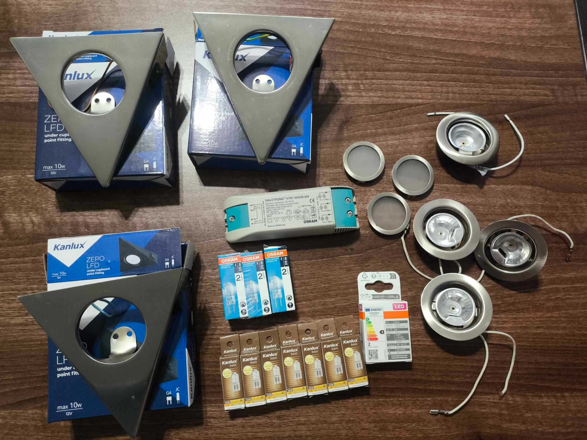3 x Oprawy podszafkowe + żarówka halogenowa G4 x 15 szt. Osram, Kanlux