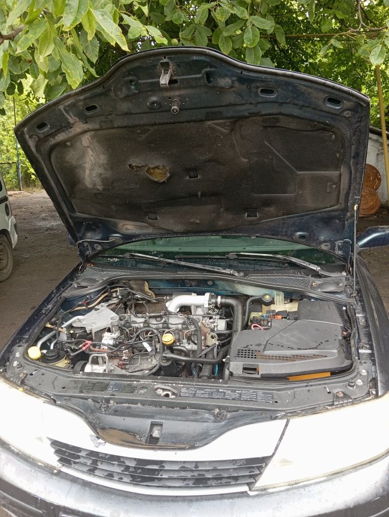 Продам автомобіль Рено лагуна 2