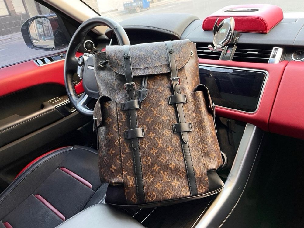 Louis Vuitton Christopher рюкзак | ЛВ темніший вживу 12 кольорів