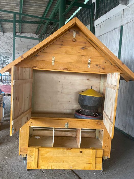 Kurnik mobilny na kółkach nowy na 15 kur