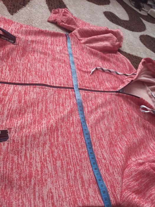 Весняна кофта жіноча