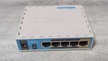 Продам роутер Mikrotik HAP ac lite 5GHz/2.4GHz