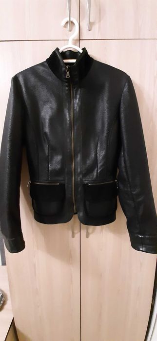 Продам пиджак на утеплителе б/у