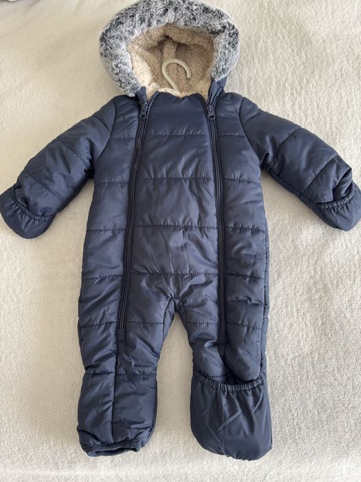 Зимові комбінезони