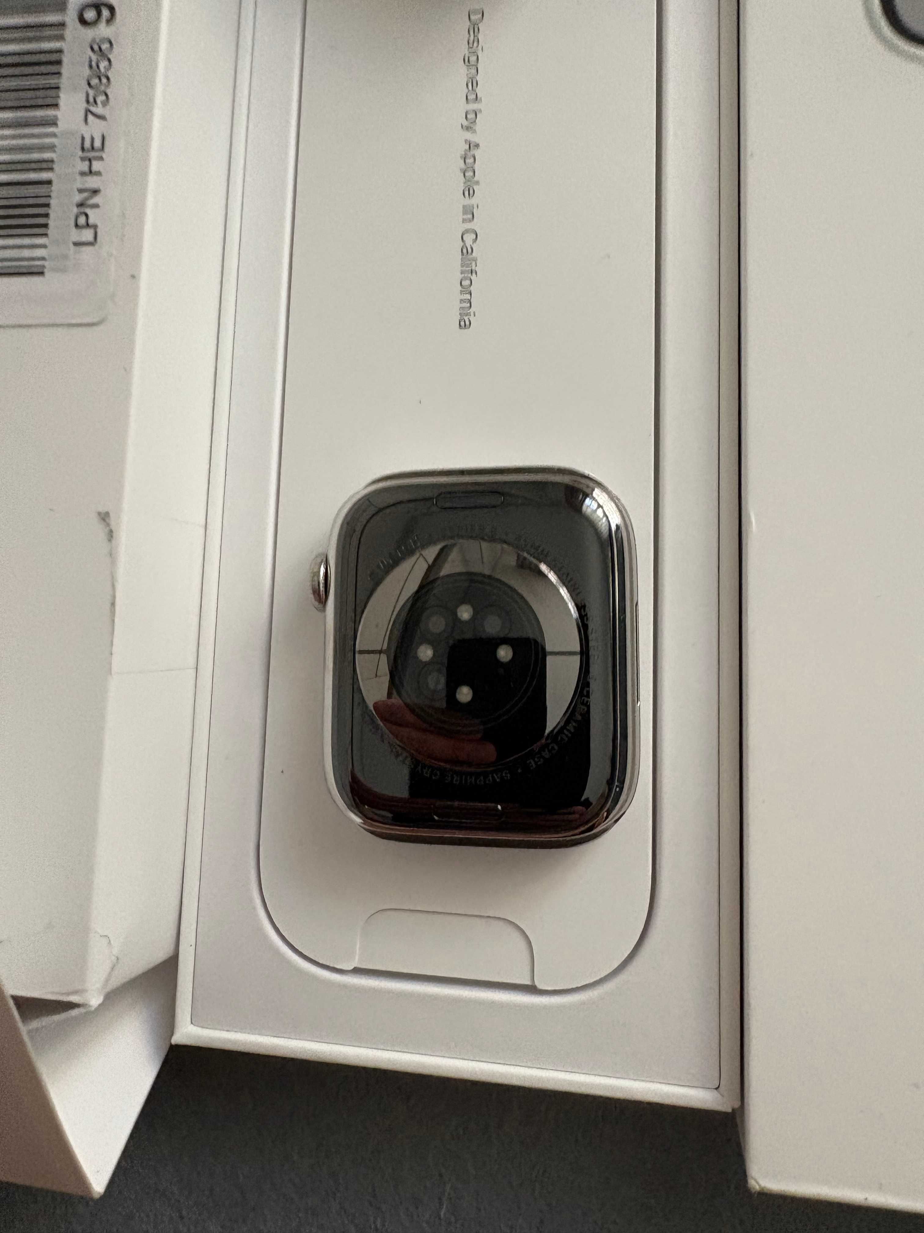Apple Watch 8 45mm cellular srebrny stal nierdzewna iCloud
