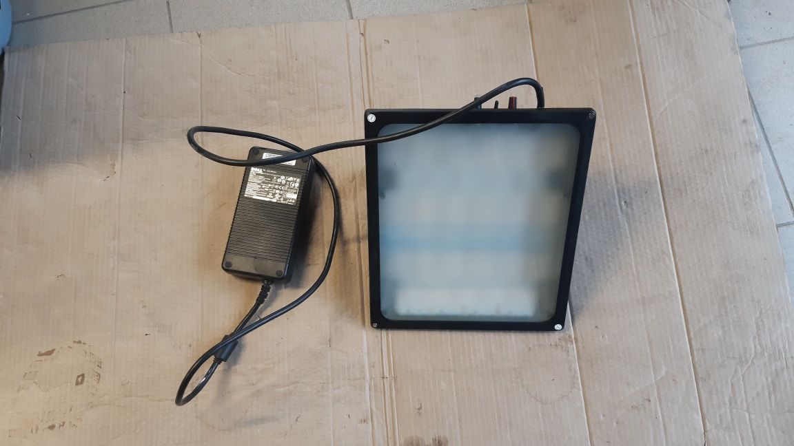 Lampa LED full spectrum wzrost, uprawa 810W pobór prądu max 200W