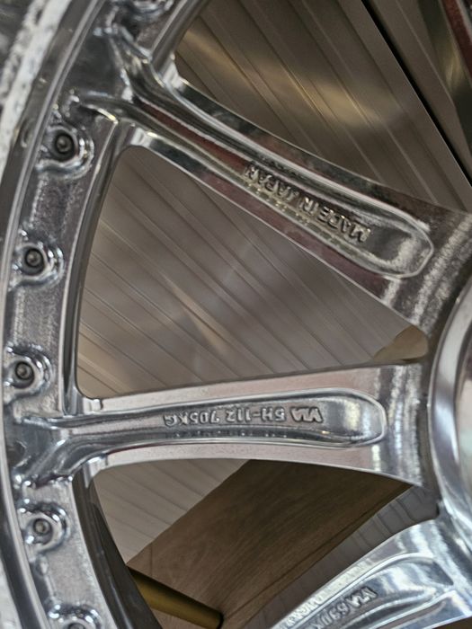 Felgi Work Gnosis GS1 19x9.5 19x8.5 5x114.3 polerka super stan
