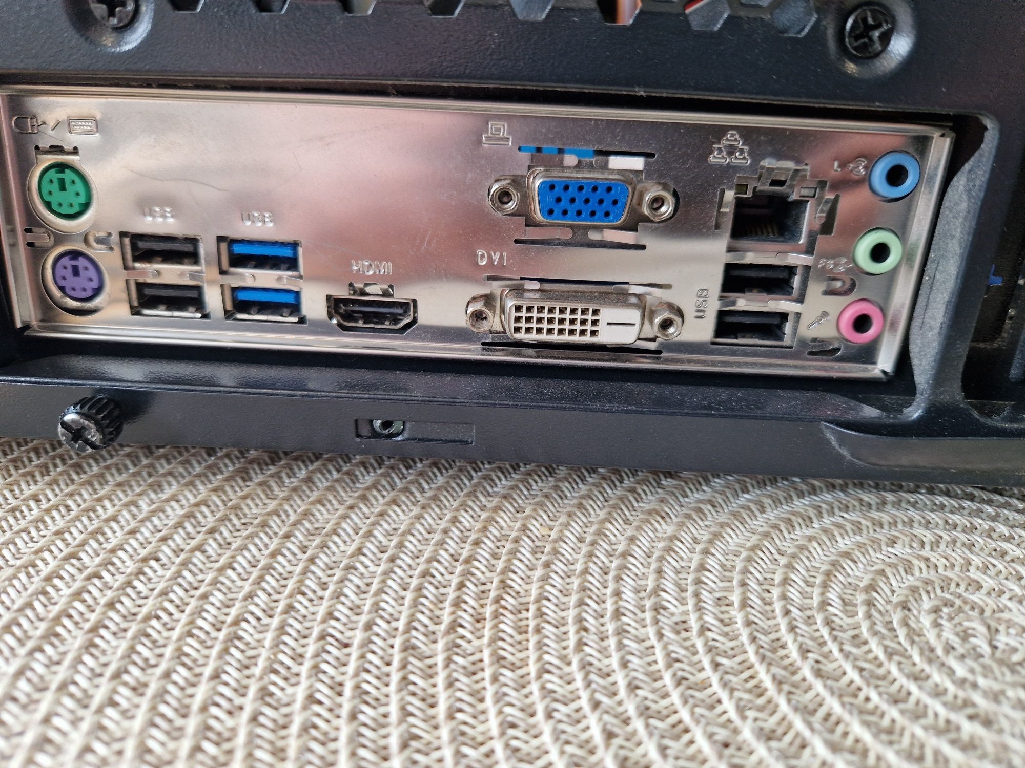 MSI B85-G41 PC MATE Материнська плата сокет1150