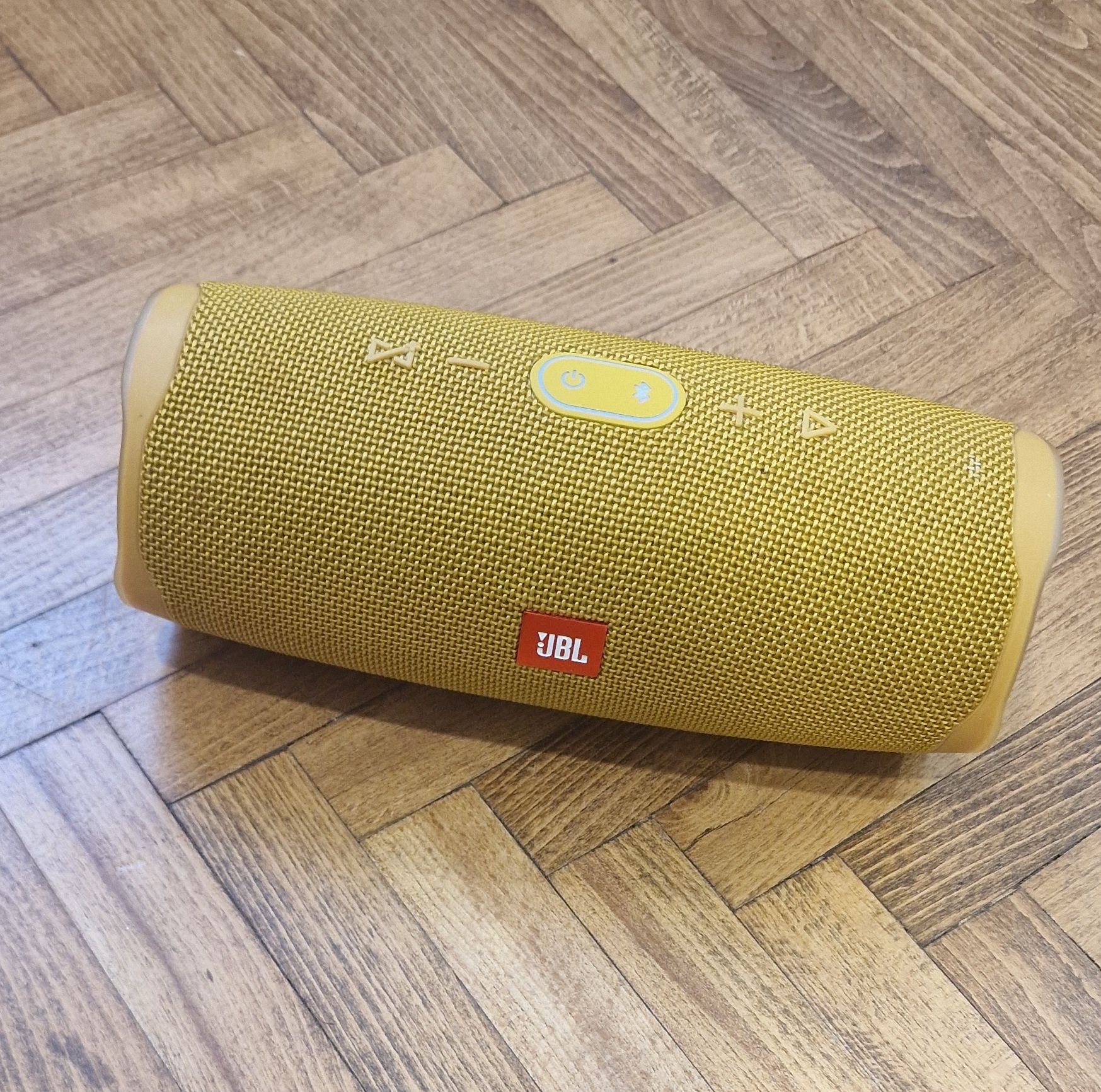Głośnik bezprzewodowy JBL Charge 4