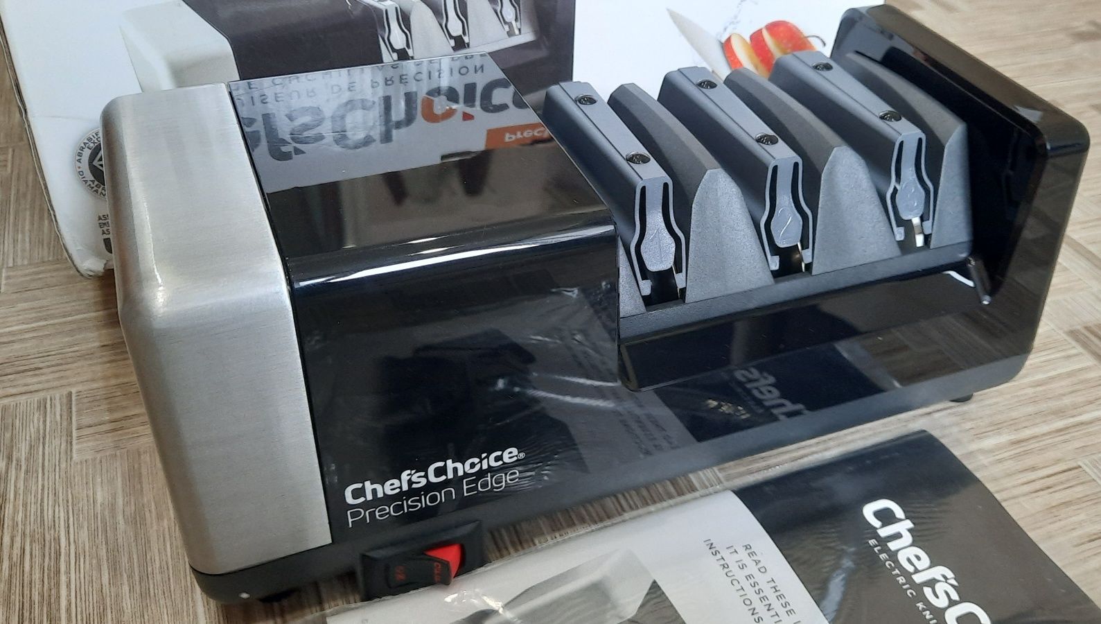 Точилка для ножей CHEF’S CHOICE Precision Edge