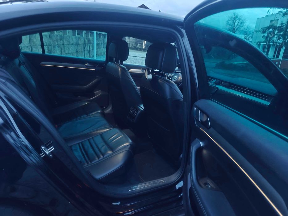 VW Passat 2.0 TDI 190 Cv’s Full R-Line