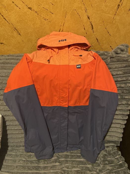 Женская ветровка