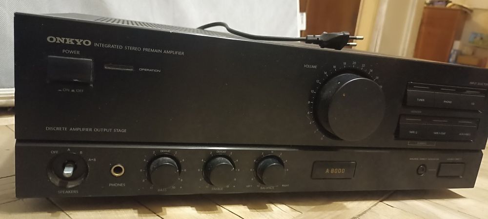 Стереопідсилювач Onkyo A-8000