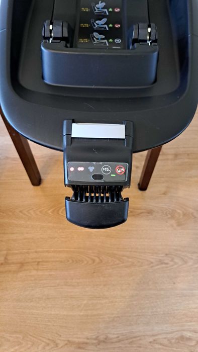 Fotelik Maxi Cosi 2way Pearl + baza 2wayFix