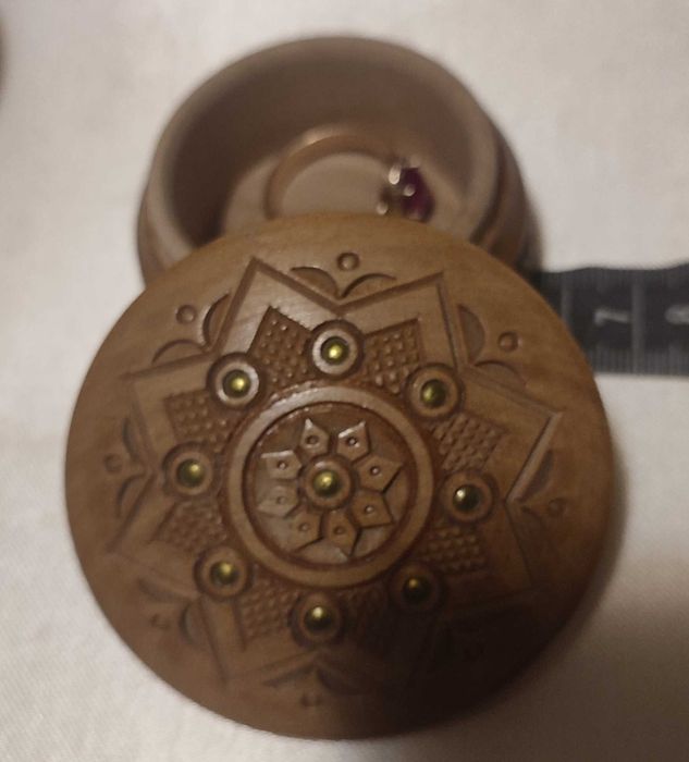 Рахва Український сувенір інкрустація металом Автор Рибчак