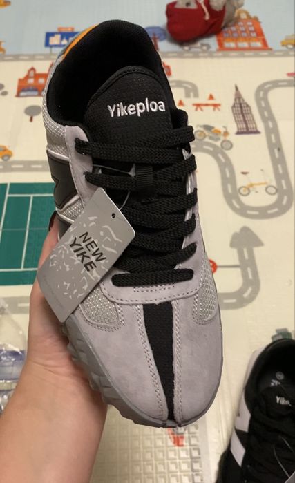 Кросівки термо, дуже теплі та зручні